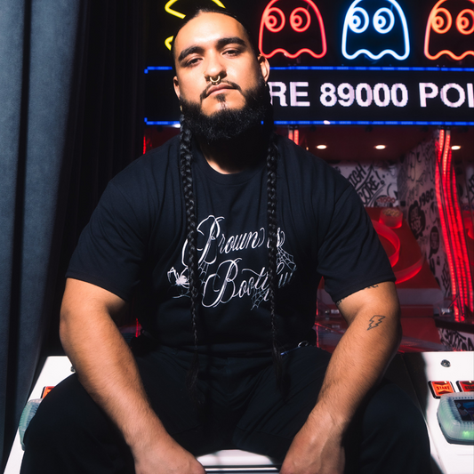 BROWN IS BOOTIFUL TEE