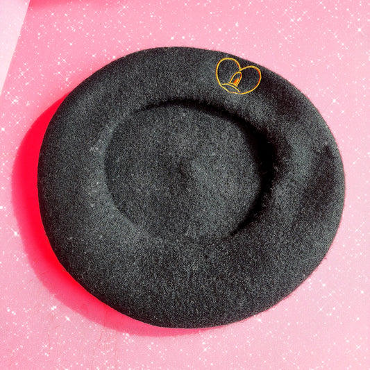 BAD BUNNY BERET (BLACK)