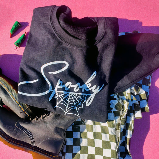 SPOOKY SWEATSHIRT
